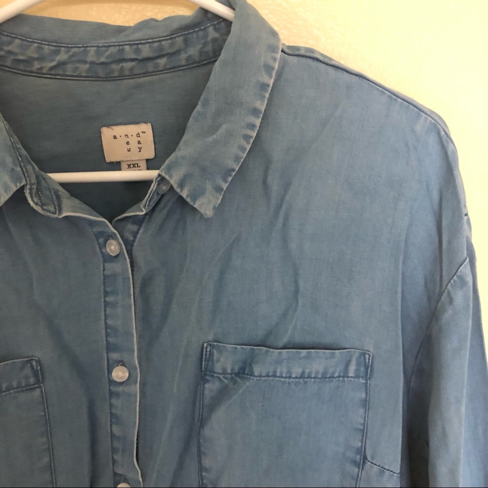a.n.a. Chambray Blue Button Down | XXL